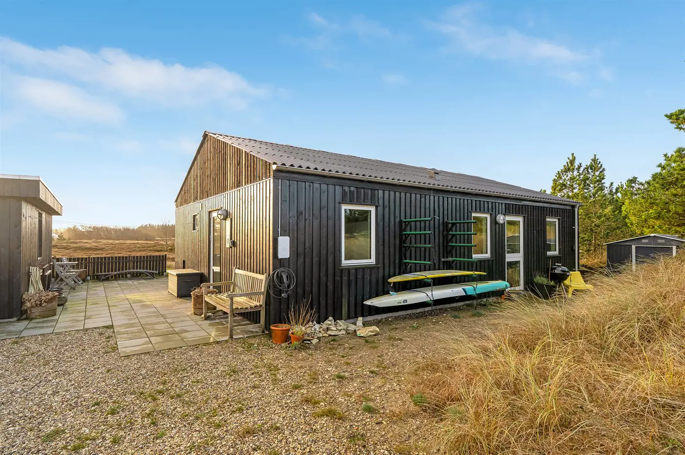 1301 surf gear outside